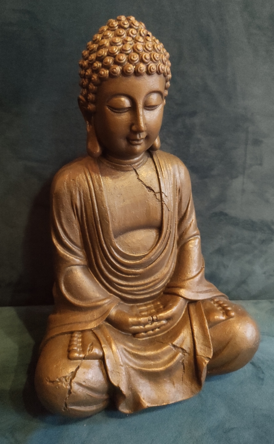 Statue: Rulai Buddha Antique 30cm - Qi Crystals